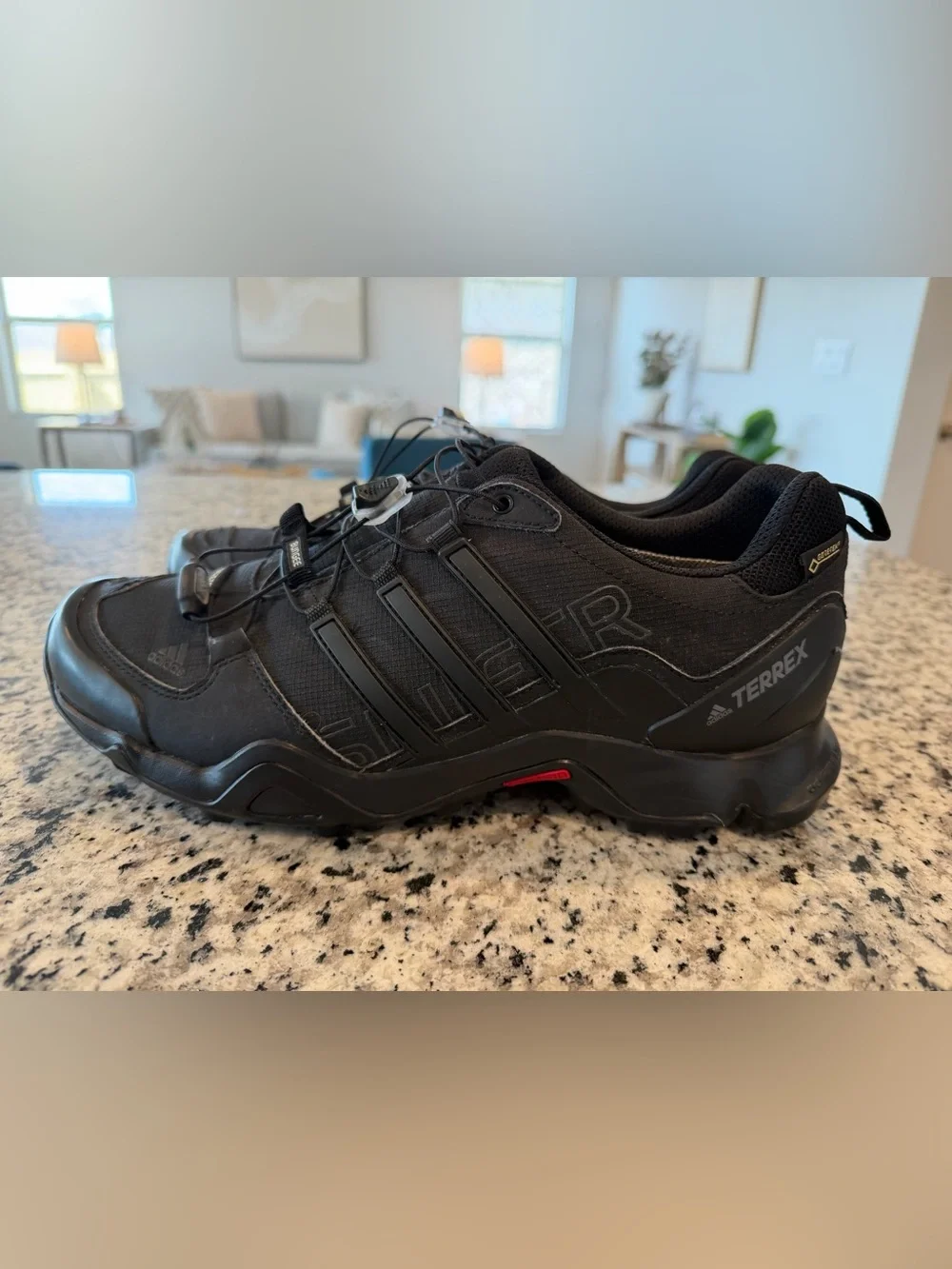 Adidas Terrex Swift R2 GTX Shoes Men's Size 11 Goretex Black Hiking Sneakers